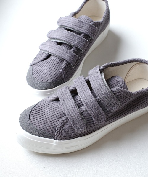 AmiAmi（アミアミ）の「厚底ベルクロコーデュロイスニーカー（スニーカー・レディース・ブラック/グレー/キャメル・22.5cm/23cm/23.5cm/24cm/24.5cm）」の19枚目の写真