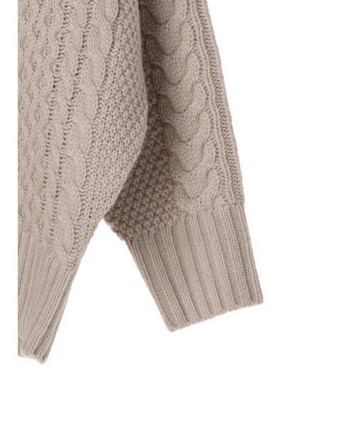 AMERICAN HOLIC（アメリカンホリック）の「キーネックケーブルニットプルオーバー　＊●（ニット/セーター・レディース・ライトグレー/ブラック/アイボリー/モカ/ライトイエロー・MEDIUM/LARGE）」の18枚目の写真