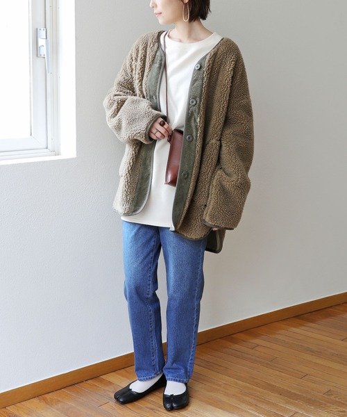 andme（アンドミー）の「コーデュロイ切替ボアノーカラーコート（ノーカラーコート・レディース・アイボリー/ライトカーキ/ベージュ/ブラック・M）」の7枚目の写真