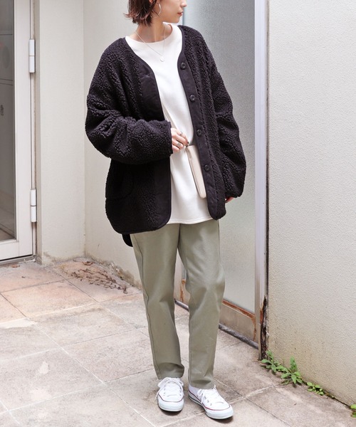 andme（アンドミー）の「コーデュロイ切替ボアノーカラーコート（ノーカラーコート・レディース・アイボリー/ライトカーキ/ベージュ/ブラック・M）」の8枚目の写真