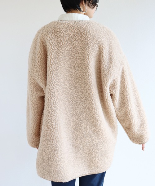 andme（アンドミー）の「コーデュロイ切替ボアノーカラーコート（ノーカラーコート・レディース・アイボリー/ライトカーキ/ベージュ/ブラック・M）」の12枚目の写真