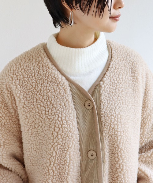 andme（アンドミー）の「コーデュロイ切替ボアノーカラーコート（ノーカラーコート・レディース・アイボリー/ライトカーキ/ベージュ/ブラック・M）」の13枚目の写真