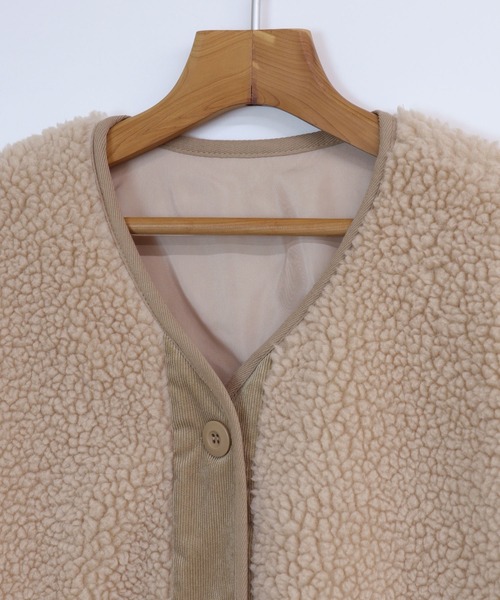 andme（アンドミー）の「コーデュロイ切替ボアノーカラーコート（ノーカラーコート・レディース・アイボリー/ライトカーキ/ベージュ/ブラック・M）」の19枚目の写真
