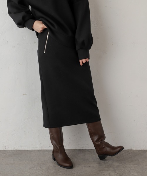 natural couture(ナチュラルクチュール)の「ダブルジップダンボールニットきれいめスカート(スカート・レディース・ブラック/ベージュ/グレイッシュベージュ/カーキ/ブルー・FREE)」の2枚目の写真