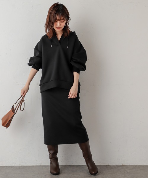 natural couture(ナチュラルクチュール)の「ダブルジップダンボールニットきれいめスカート(スカート・レディース・ブラック/ベージュ/グレイッシュベージュ/カーキ/ブルー・FREE)」の6枚目の写真