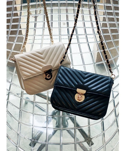 one way（ワンウェイ）の「【oneway】シカゴキルトショルダーバッグ（ショルダーバッグ・レディース・ホワイト/ブラック・FREE）」の6枚目の写真