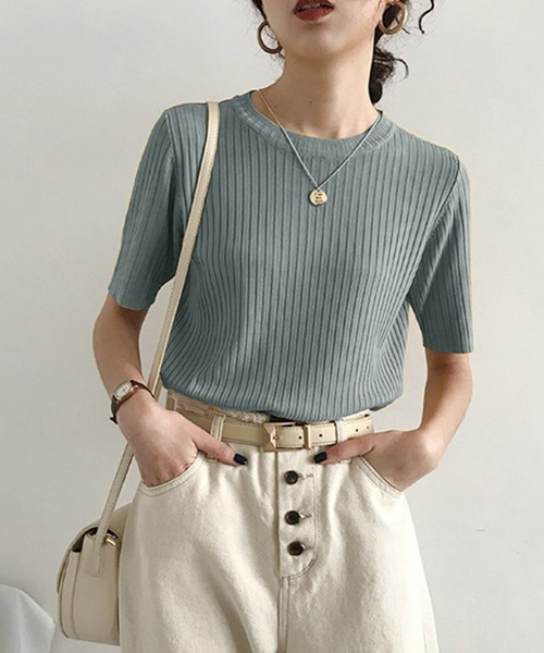 emi+（エミプラス）の「クルーネック 5分袖サマーリブニットトップス（Tシャツ/カットソー・レディース・ブラック/ホワイト/ライトグリーン/イエロー/ブルー/ライトピンク/グレー/グリーン/モカ・FREE）」の4枚目の写真