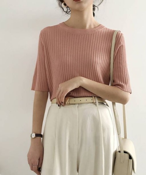 emi+（エミプラス）の「クルーネック 5分袖サマーリブニットトップス（Tシャツ/カットソー・レディース・ブラック/ホワイト/ライトグリーン/イエロー/ブルー/ライトピンク/グレー/グリーン/モカ・FREE）」の9枚目の写真