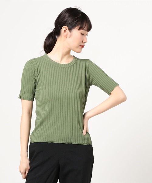 emi+（エミプラス）の「クルーネック 5分袖サマーリブニットトップス（Tシャツ/カットソー・レディース・ブラック/ホワイト/ライトグリーン/イエロー/ブルー/ライトピンク/グレー/グリーン/モカ・FREE）」の17枚目の写真