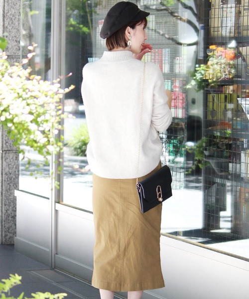 ElegChic(エレグシック)の「ボタンベルト タイト スカート (スカート・レディース・カーキ/ブラック/ベージュ・L/M)」の12枚目の写真