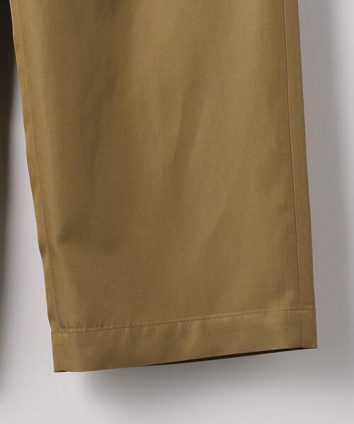 BRACTMENT（ブラクトメント）の「『BRACTMENT(ブラクトメント)』 BM サイド アジャスト 2タックパンツ（その他パンツ・レディース・オフホワイト/オリーブ・38/36）」の9枚目の写真