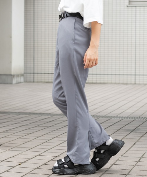 PairPair（ペアペア）の「ソフトフレアカラーパンツ(レディース/リンクアイテム）（スラックス・レディース・グレイッシュブルー/オフホワイト/ブラック/オレンジ/ダークパープル・MEDIUM/SMALL）」の8枚目の写真