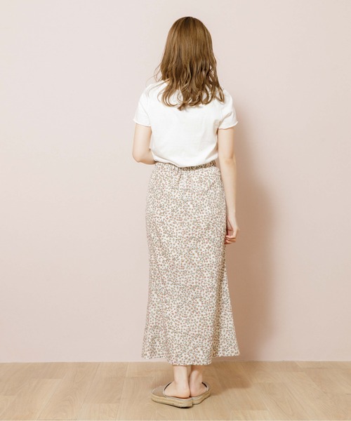 flower（フラワー）の「ギャザーフリルTシャツ（Tシャツ/カットソー・レディース・ホワイト/ブラウン/カーキ・FREE）」の5枚目の写真