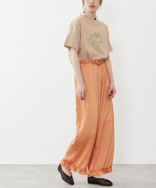 POU DOU DOU(プードゥドゥ)の「サテン裾フリルイージーパンツ(その他パンツ・レディース・カーキ/オレンジ/ブルー・3)」の11枚目の写真