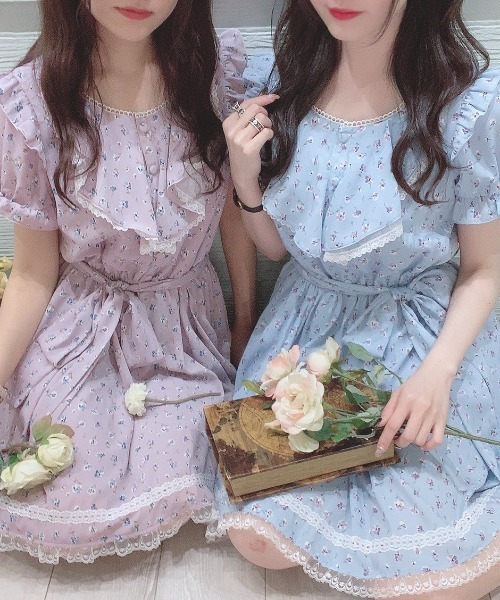 シークレットハニー ティアナ 花柄 フレアワンピース ホワイト シークレットハニー ティアナ 花柄 フレアワンピース ホワイト