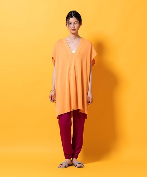 lautreamont BLEUBLANC(ロートレアモンブルーブラン)の「バックスリットニットプルオーバー(ニット/セーター・レディース・ベージュ/オレンジ・9号)」の14枚目の写真