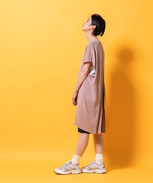 lautreamont BLEUBLANC(ロートレアモンブルーブラン)の「バックスリットニットプルオーバー(ニット/セーター・レディース・ベージュ/オレンジ・9号)」の10枚目の写真