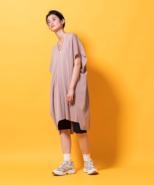 lautreamont BLEUBLANC(ロートレアモンブルーブラン)の「バックスリットニットプルオーバー(ニット/セーター・レディース・ベージュ/オレンジ・9号)」の12枚目の写真