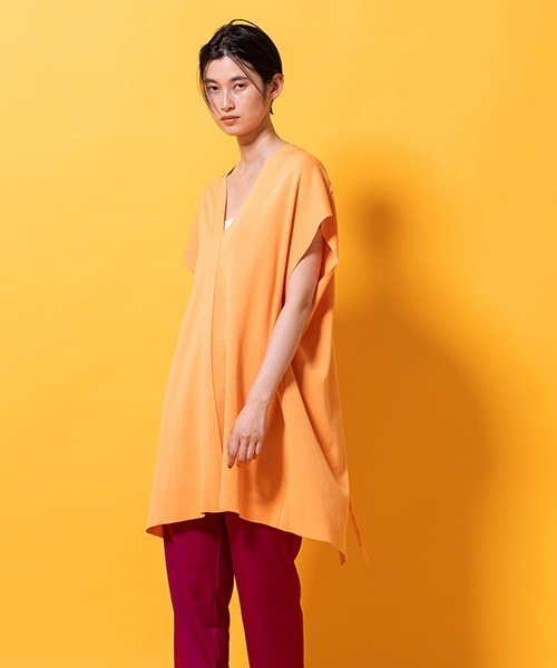 lautreamont BLEUBLANC(ロートレアモンブルーブラン)の「バックスリットニットプルオーバー(ニット/セーター・レディース・ベージュ/オレンジ・9号)」の13枚目の写真