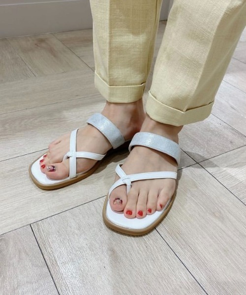 JELLY BEANS（ジェリービーンズ）の「クロストングフラットサンダル(204-32668)JELLY BEANS(ジェリービーンズ)（サンダル・レディース・ホワイト/ブラック/ベージュ・LL/S/M/L）」の21枚目の写真