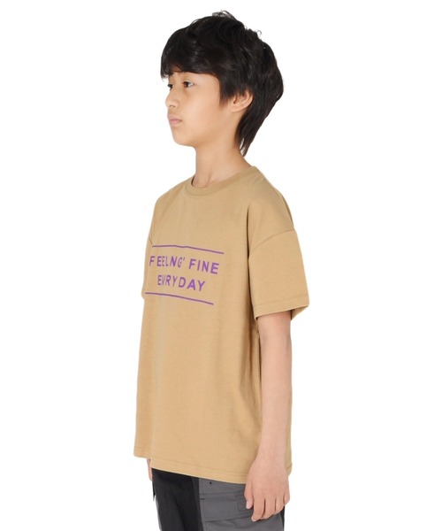 GLAZOS(グラソス)の「天竺・ドロップショルダーネオンカラーロゴ半袖Tシャツ(Tシャツ/カットソー・キッズ・ブルー/チャコールグレー/ベージュ・140cm/170cm/150cm/160cm/130cm)」の10枚目の写真