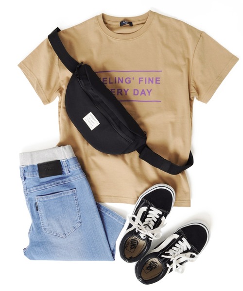 GLAZOS(グラソス)の「天竺・ドロップショルダーネオンカラーロゴ半袖Tシャツ(Tシャツ/カットソー・キッズ・ブルー/チャコールグレー/ベージュ・140cm/170cm/150cm/160cm/130cm)」の18枚目の写真