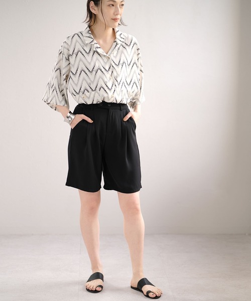 ANDJ(アンドジェイ)の「【ANDJ MADE】PEツイルダブルタックハーフパンツ(その他パンツ・レディース・ブラック/グレー・M/L)」の8枚目の写真