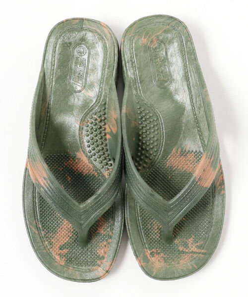 B:MING by BEAMS（ビーミングバイビームス）の「Pearl × B:MING by BEAMS / 別注 GYOSAN マーブル ＜MENS＞（サンダル・メンズ・ブラック/グリーン系その他5・27cm(LL)/28cm(3L)/26cm(L)）」の7枚目の写真