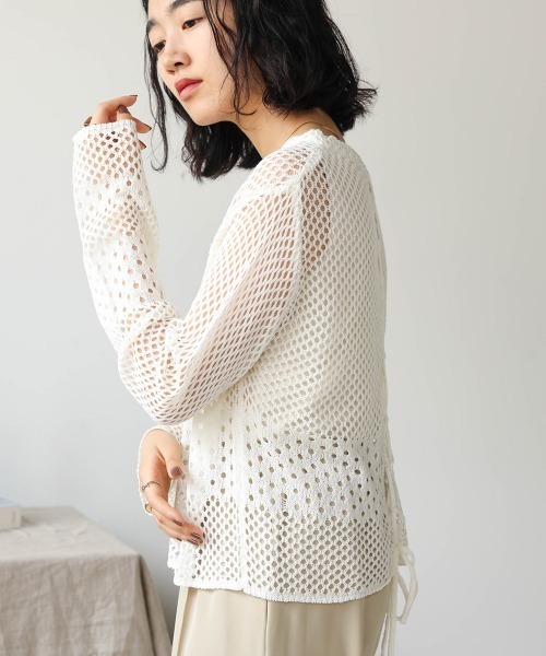 Bab(バブ)の「【WEB限定】バックレースアップ透かしニット(Tシャツ/カットソー・レディース・ブラック/オフホワイト/モカ・FREE)」の17枚目の写真