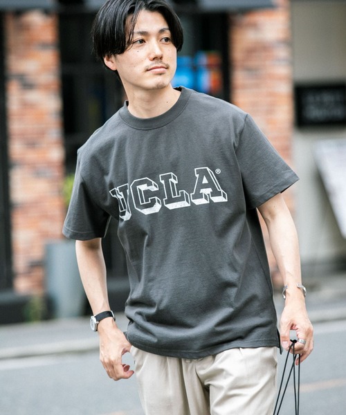 UCLA（ユーシーエルエー）の「UCLA ロゴプリントTシャツ（Tシャツ/カットソー・メンズ・ホワイト/ブラック/パープル・LARGE/MEDIUM）」の3枚目の写真