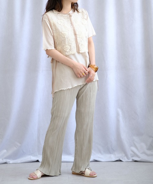 ＡＮＤＪ（アンドジェイ）の「オーガンジーレースベスト&テレコメロウリブシアートップス2枚セット（Tシャツ/カットソー・レディース・ブラック/アイボリー・M）」の6枚目の写真