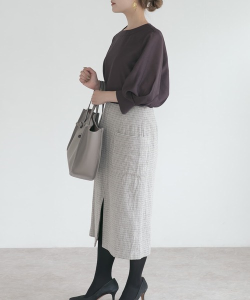 URBAN RESEARCH ROSSO(アーバンリサーチロッソ)の「ボリュームスリーブバック釦ブラウス(シャツ/ブラウス・レディース・パープル系その他/ベージュ/ブラウン系その他・FREE)」の21枚目の写真