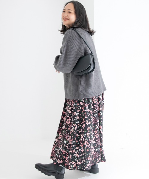 LAVEANGE（ラビアンジェ）の「【再入荷】ローゲージニットプルオーバー（ニット/セーター・レディース・パープル/サックスブルー/オレンジ/グリーン/イエロー/レッド/ブルー/チャコールグレー/プラム/ダークグリーン/ベージュ・LL/3L/M/4L）」の17枚目の写真