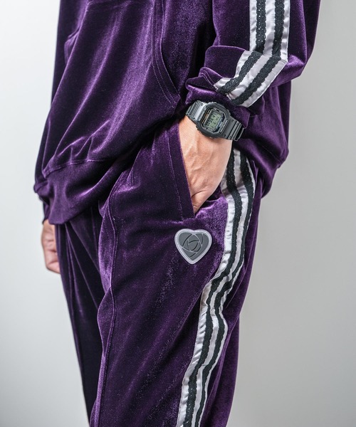 Buffalo Bobs（バッファローボブズ）の「VELOUR TRACK-PANTS(ベロア トラックパンツ)ベロア ジャージー パンツ（その他パンツ・メンズ・パープル/ブラック・2-3/1-2）」の8枚目の写真
