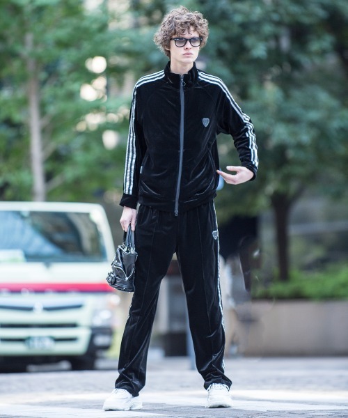 Buffalo Bobs（バッファローボブズ）の「VELOUR TRACK-PANTS(ベロア トラックパンツ)ベロア ジャージー パンツ（その他パンツ・メンズ・パープル/ブラック・2-3/1-2）」の16枚目の写真