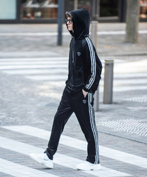 Buffalo Bobs（バッファローボブズ）の「VELOUR TRACK-PANTS(ベロア トラックパンツ)ベロア ジャージー パンツ（その他パンツ・メンズ・パープル/ブラック・2-3/1-2）」の19枚目の写真