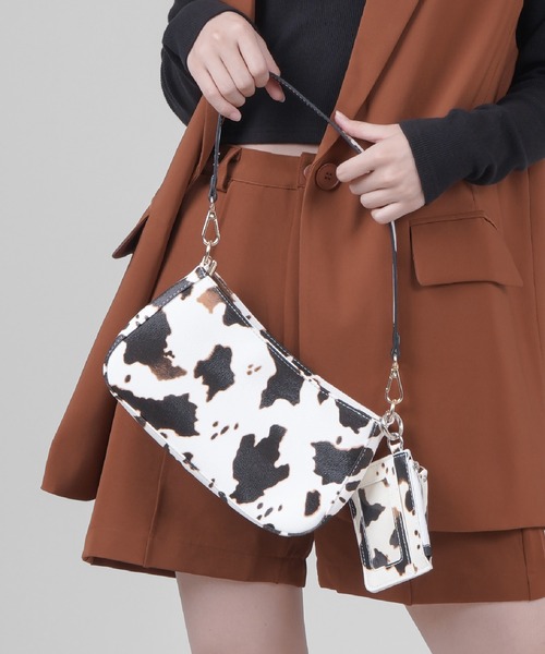 SPINNS（スピンズ）の「【2WAY仕様】アニマル総柄 ハンドバッグ（ハンドバッグ・レディース・ゼブラ/アニマル・ONESIZE）」の12枚目の写真