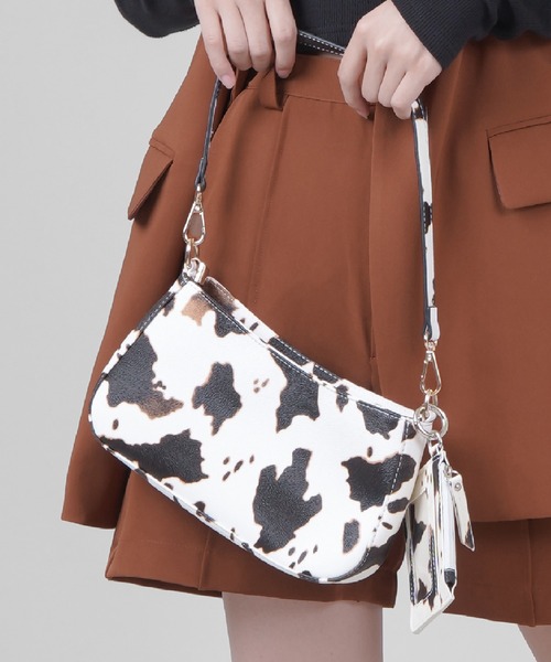 SPINNS（スピンズ）の「【2WAY仕様】アニマル総柄 ハンドバッグ（ハンドバッグ・レディース・ゼブラ/アニマル・ONESIZE）」の21枚目の写真