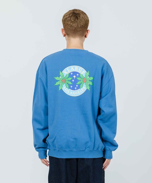 XLARGE（エクストララージ）の「HOLIDAY CREWNECK SWEAT（スウェット・メンズ・ホワイト/ブルー/ブラック・XL/M/L/S）」の3枚目の写真