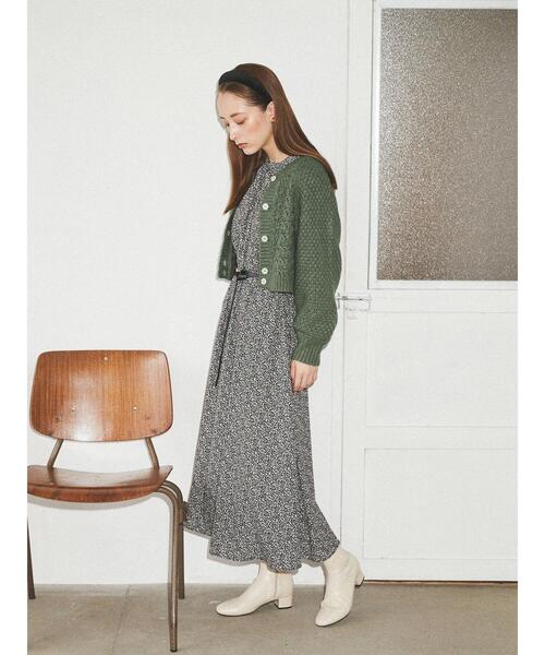 earth music&ecology（アースミュージックアンドエコロジー）の「ふんわりクルーネックニットカーディガン ＊（カーディガン/ボレロ・レディース・ホワイト系その他2/グリーン/ブラウン・FREE）」の9枚目の写真