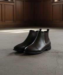 AAA+Feminine（サンエープラスフェミニン）の「AAA+Feminine 履き心地やわらか、美シルエットサイドゴアブーツ（ブーツ）」