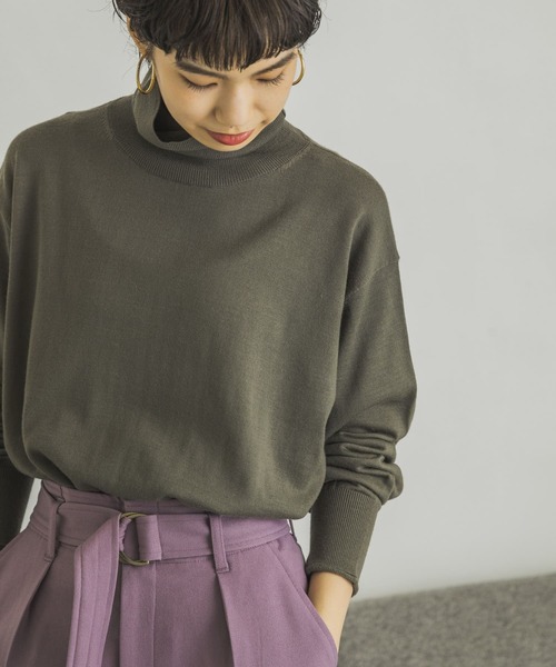 URBAN RESEARCH（アーバンリサーチ）の「カシミヤウールタートルニット（ニット/セーター・レディース・ブラック/パープル/オフホワイト/グリーン系その他・FREE）」の9枚目の写真