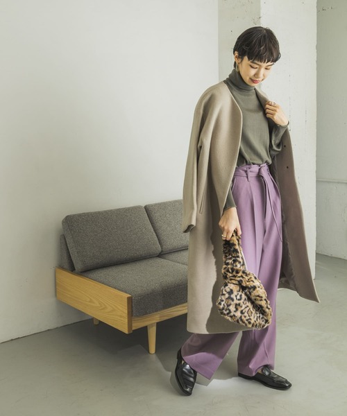 URBAN RESEARCH（アーバンリサーチ）の「カシミヤウールタートルニット（ニット/セーター・レディース・ブラック/パープル/オフホワイト/グリーン系その他・FREE）」の6枚目の写真