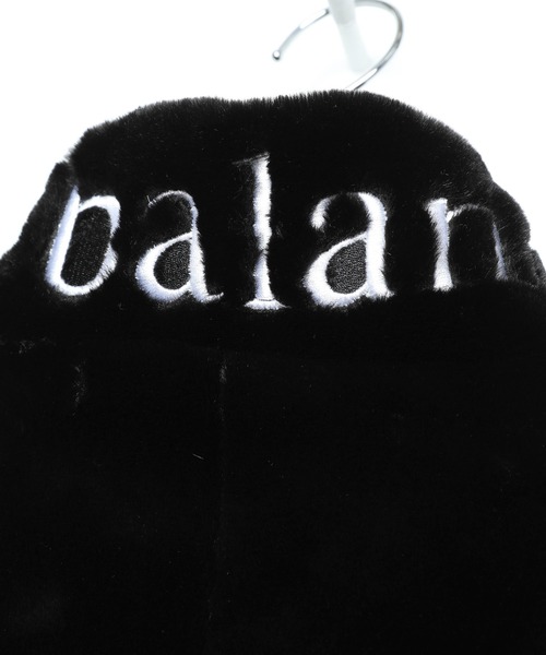 LEGENDA(レジェンダ)の「Unbalance* スタンドネックエコファーブルゾン *(その他アウター・レディース・ライトグレー/ブラック/ミント・FREE)」の15枚目の写真