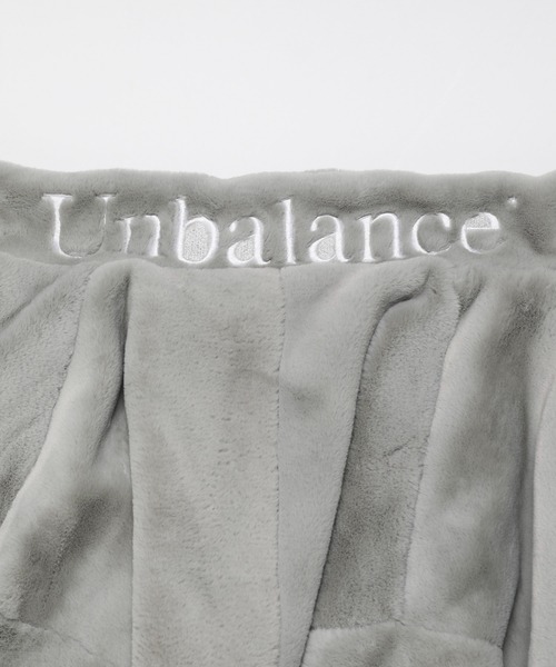 LEGENDA(レジェンダ)の「Unbalance* スタンドネックエコファーブルゾン *(その他アウター・レディース・ライトグレー/ブラック/ミント・FREE)」の5枚目の写真