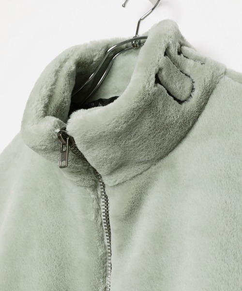 LEGENDA(レジェンダ)の「Unbalance* スタンドネックエコファーブルゾン *(その他アウター・レディース・ライトグレー/ブラック/ミント・FREE)」の9枚目の写真