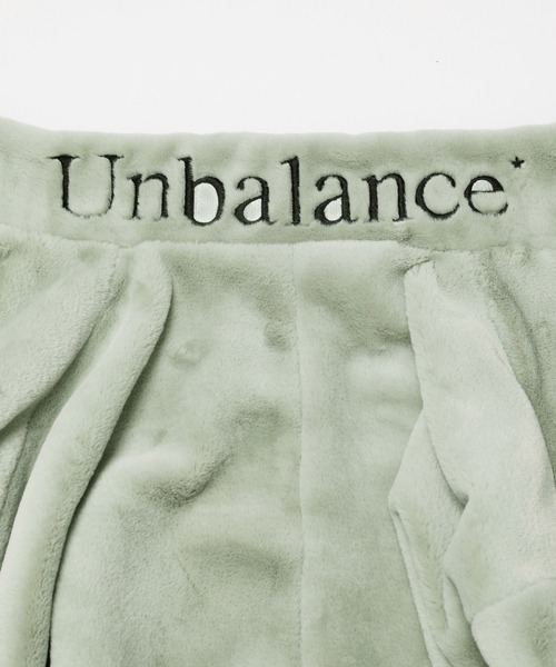 LEGENDA(レジェンダ)の「Unbalance* スタンドネックエコファーブルゾン *(その他アウター・レディース・ライトグレー/ブラック/ミント・FREE)」の11枚目の写真