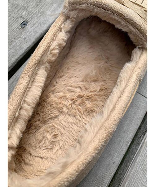 To the sea(トゥーザシー)の「スウェードフリンジモカシン(モカシン/デッキシューズ・レディース・ブラック/キャメル・SMALL/MEDIUM/LARGE)」の6枚目の写真