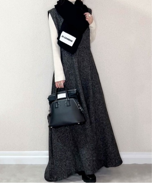 エムプルミエブラック 深Vネック ジャンパースカート 上品 販売 フレア