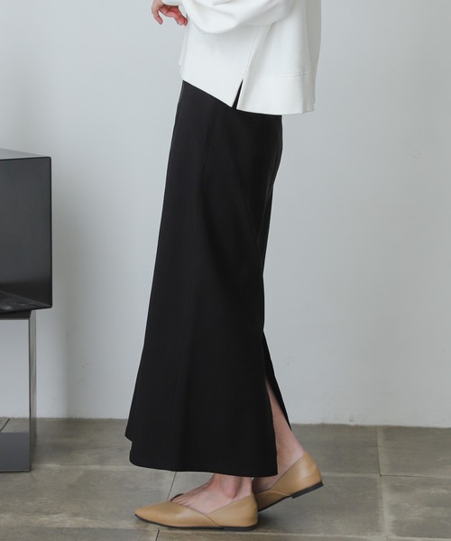 SENSE OF PLACE by URBAN RESEARCH（センスオブプレイスバイアーバンリサーチ）の「ストレッチサスツキハイウエストスカート（スカート・レディース・ブラック/カーキ/ピンクベージュ/ライトベージュ/グリーン/ブルー・SMALL/MEDIUM/X-SMALL/TALL）」の7枚目の写真